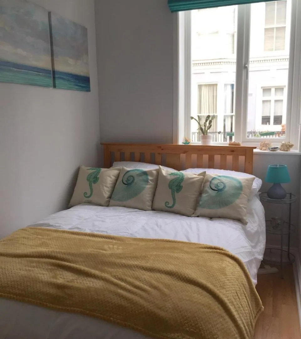 Striking Seaside One Bed Balcony Flat In Brighton公寓 布赖顿
